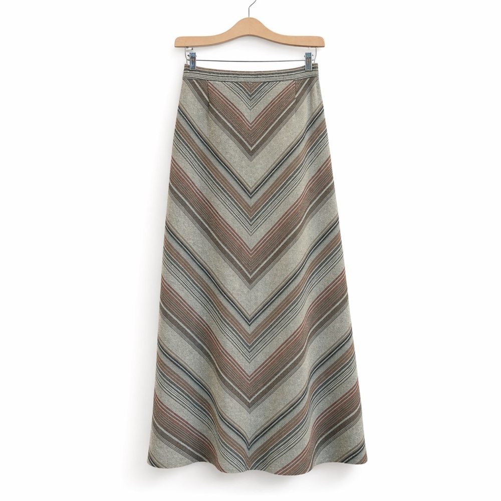 GAYTOWN Vintage Chevron Woven Maxi Skirt | Toronto Sportswear | Boho Earth Tone